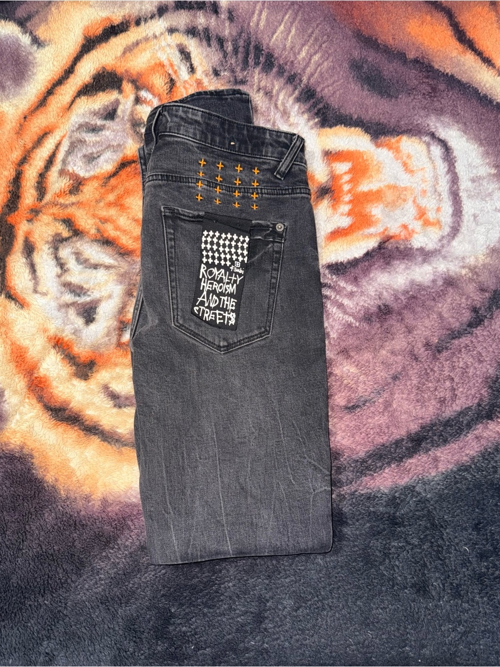 KSUBI VAN WINKLE LOGO PATCH JEANS SKINNY SIZE 30 FOR SALE